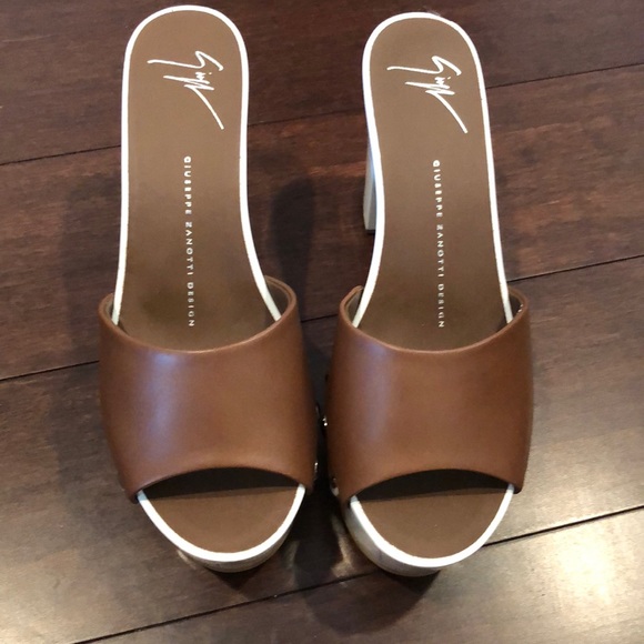 Giuseppe Zanotti Shoes - Giuseppe Zanotti Sandals